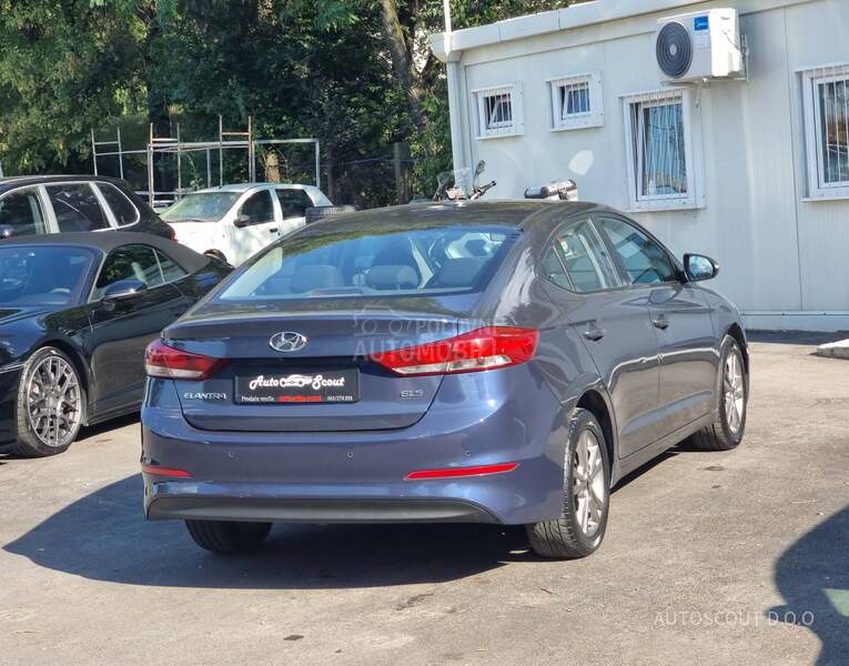 Hyundai Elantra 1.6 MPI