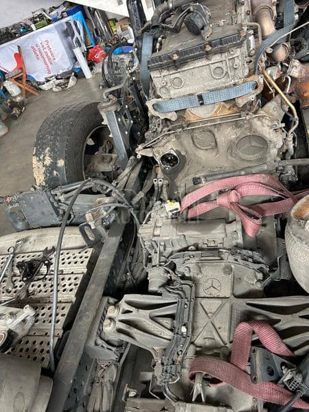 Motor i menjac za Actros MP4