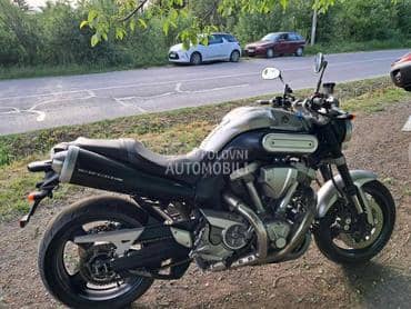 Yamaha mt01