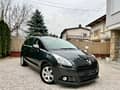 Peugeot 5008 1.6 E-HDI/AUT/NAVl