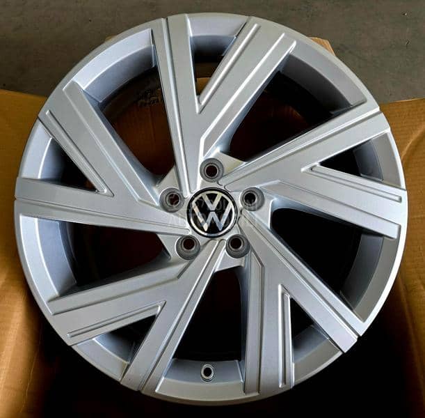 Aluminijumske felne volkswagen original 18" 5 x 112