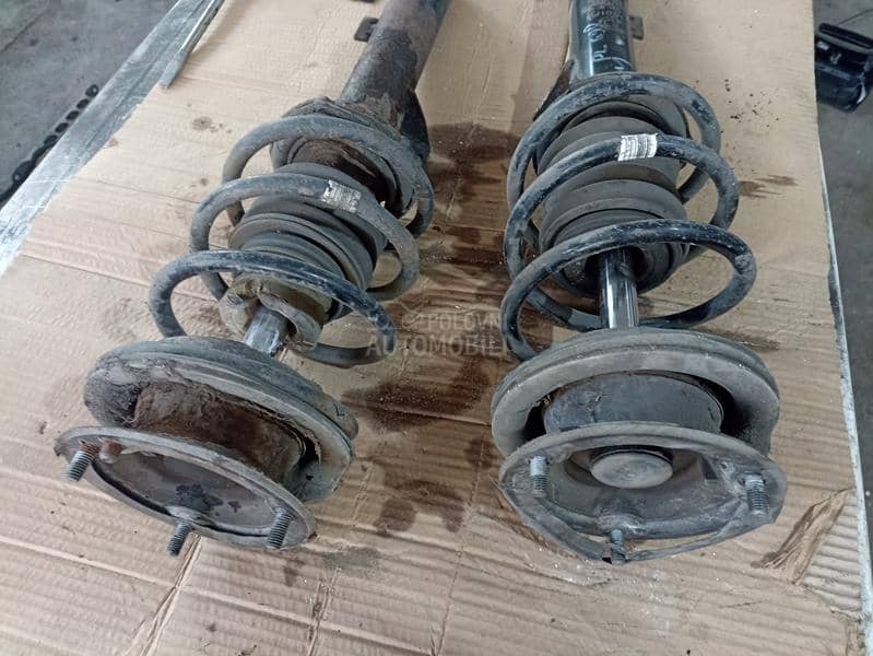 Prednji amortizeri E90/E91