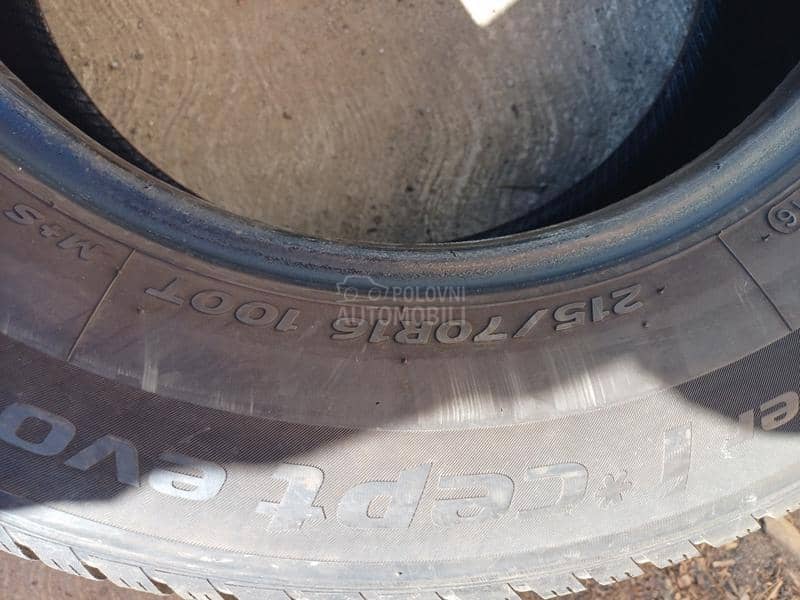 Hankook 215/70 R16 Zimska