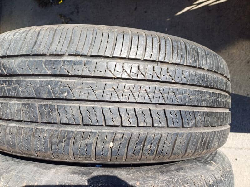 Pirelli 235/55 R19 Letnja