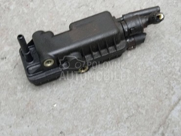 Prelivena kutija nafte za Lancia Musa