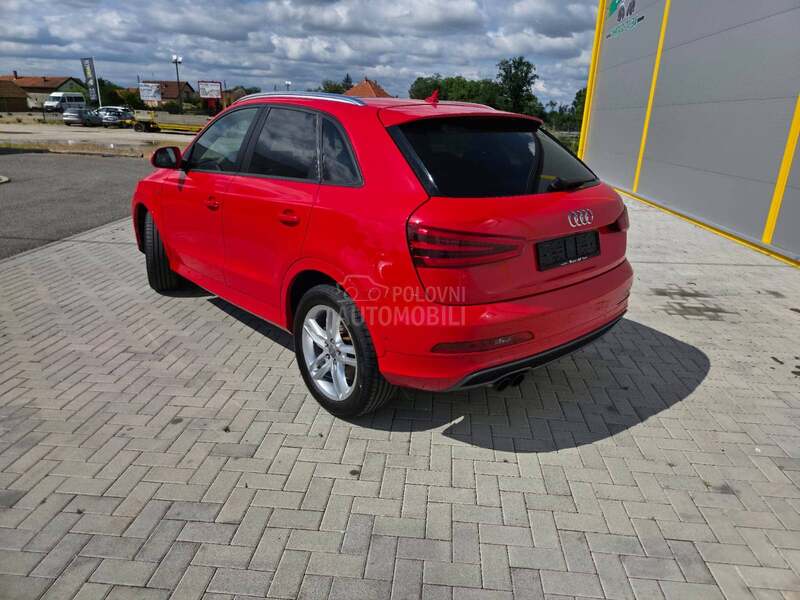 Audi Q3 2.0 tfsi S line CH