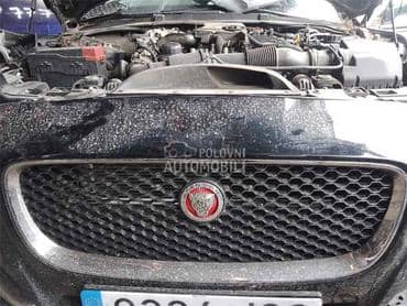 Maska branika za Jaguar XF od 2009. do 2015. god.