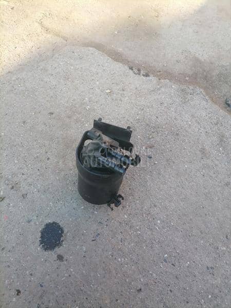 Kuciste filtera nafte