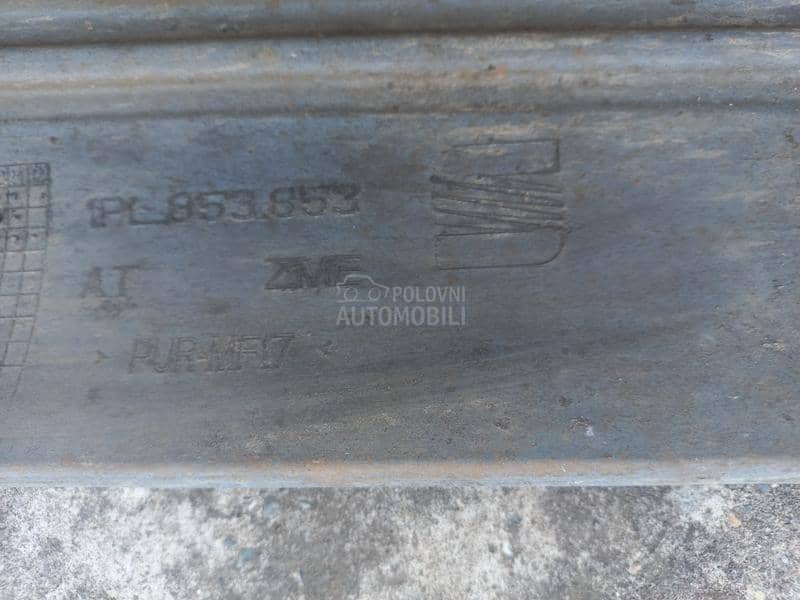 PLASTICNI UKRASI SAJTNI