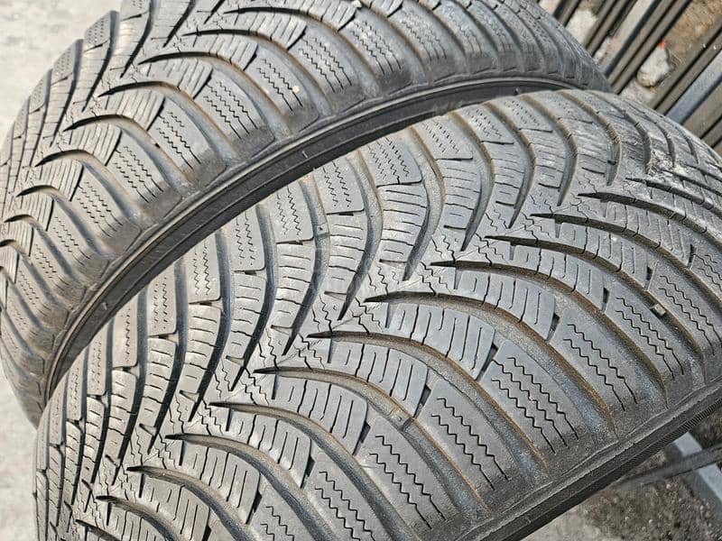 Hankook 185/65 R15 Sve sezone