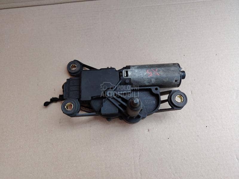 X5 E53 MOTOR ZADNJEG BRISACA