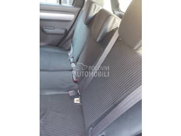 zadnja klupa za Suzuki Swift od 2005. do 2010. god.