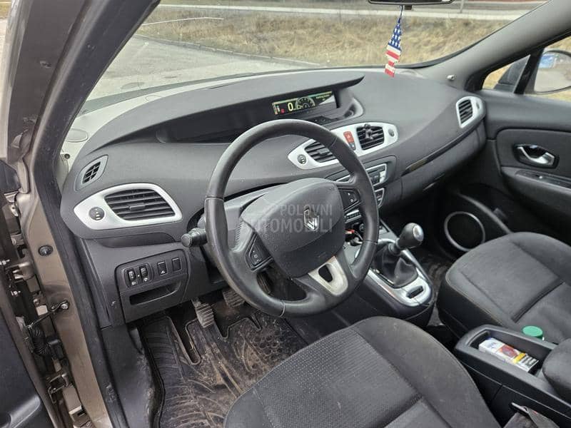 Renault Grand Scenic tce