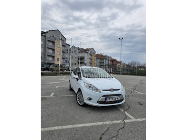 Ford Fiesta Ford Fiesta TITANIUM