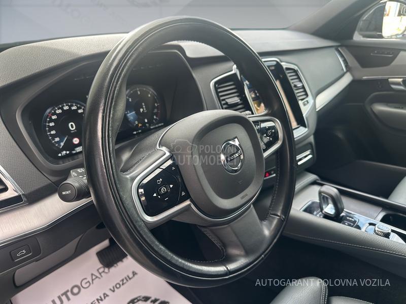 Volvo XC90 AWD MOMENTUM A/T Volvo XC90 AWD MOMENTUM A/T