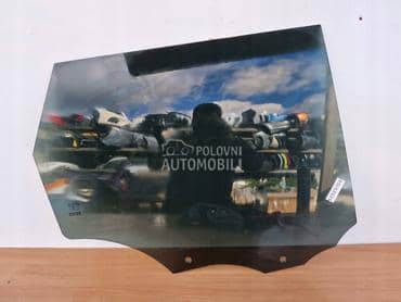 staklo vrata desno zadnje za Land Rover Range Rover Sport od 2013. do 2020. god.