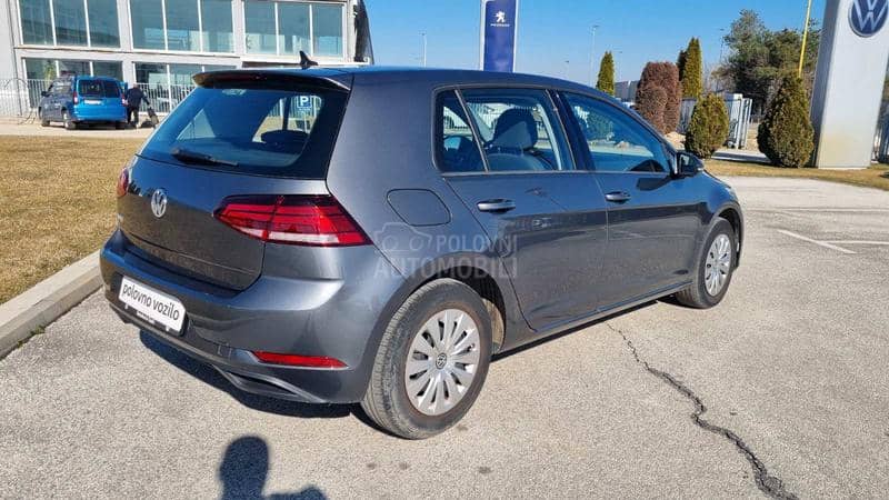 Volkswagen Golf 7 1.0 TSI