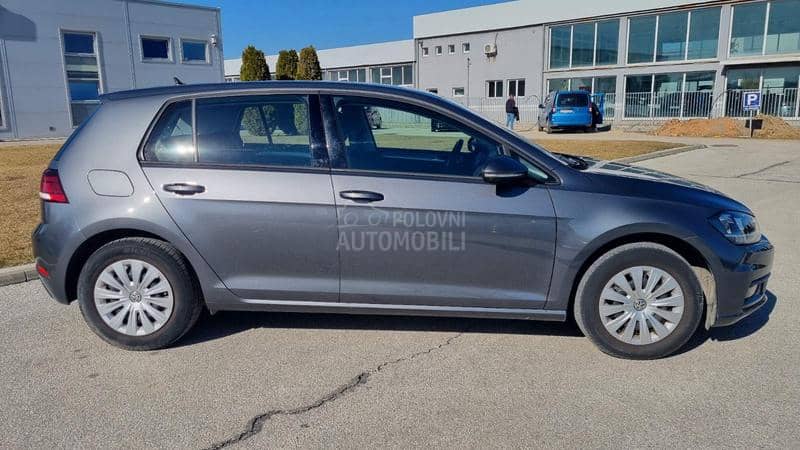 Volkswagen Golf 7 1.0 TSI