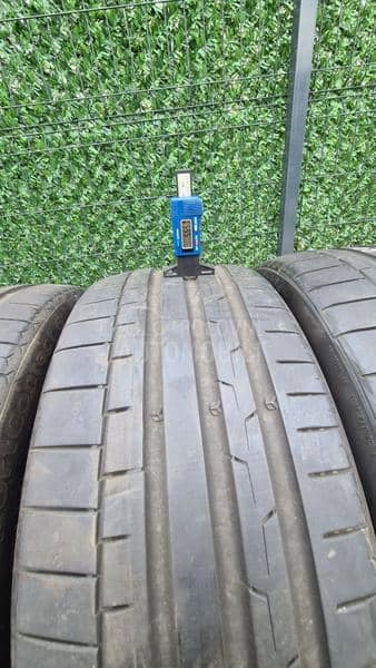 Continental 245/40 R20 Letnja