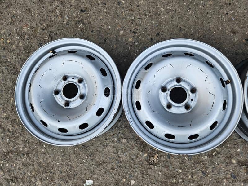 Čelične felne Trafic 5x114.3 16" 5 x 114.3