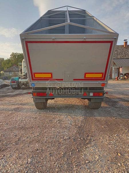 Schwarzmuller Azanja 24 m3