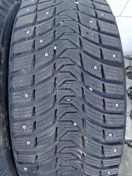 Michelin 215/55 R16 Zimska