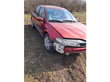 Renault Laguna 1.8 2003. god. -  kompletan auto u delovima