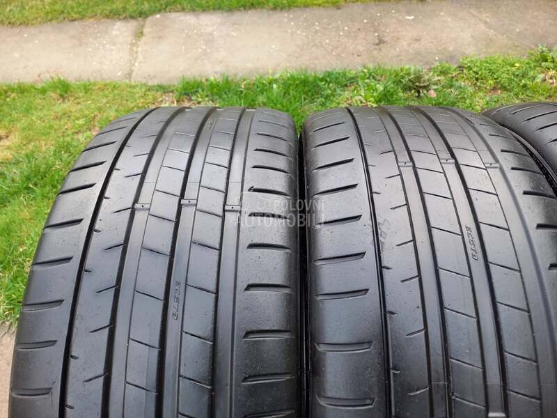 Kumho 265/40 R20 Letnja