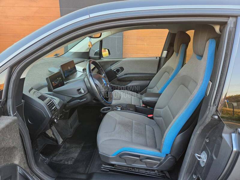 BMW i3 