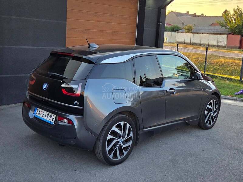BMW i3 