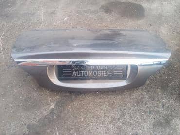 Hauba prednja za Jaguar X-Type za 2008. god.