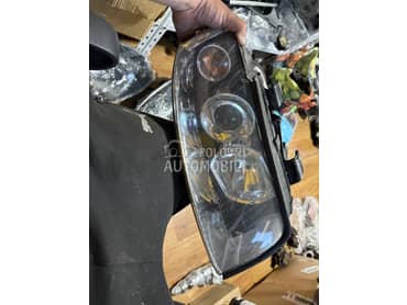 Farovi za Audi A4 od 2002. do 2004. god.