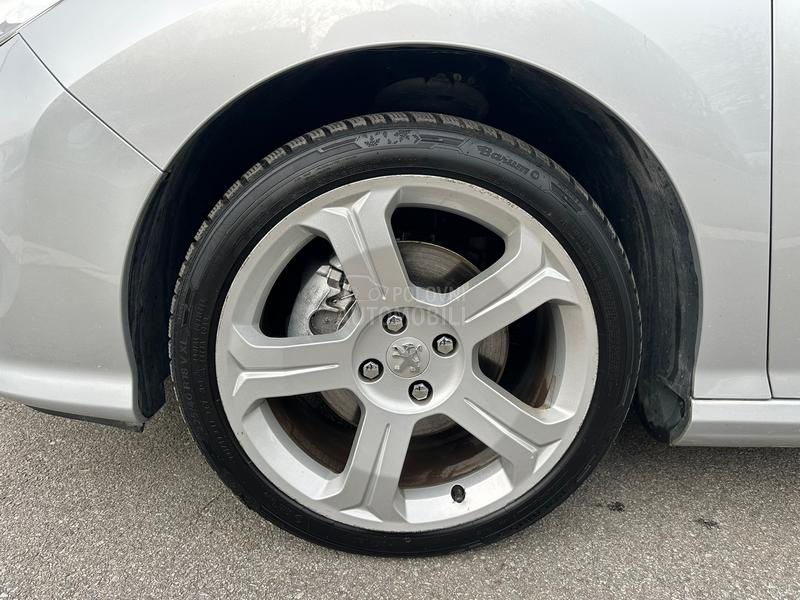 Peugeot 308 CC A U T O M A T I K