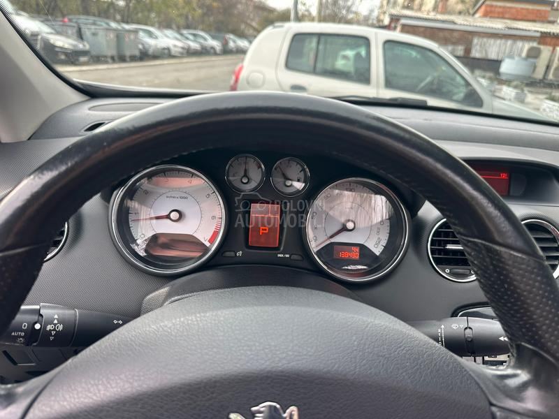 Peugeot 308 CC A U T O M A T I K