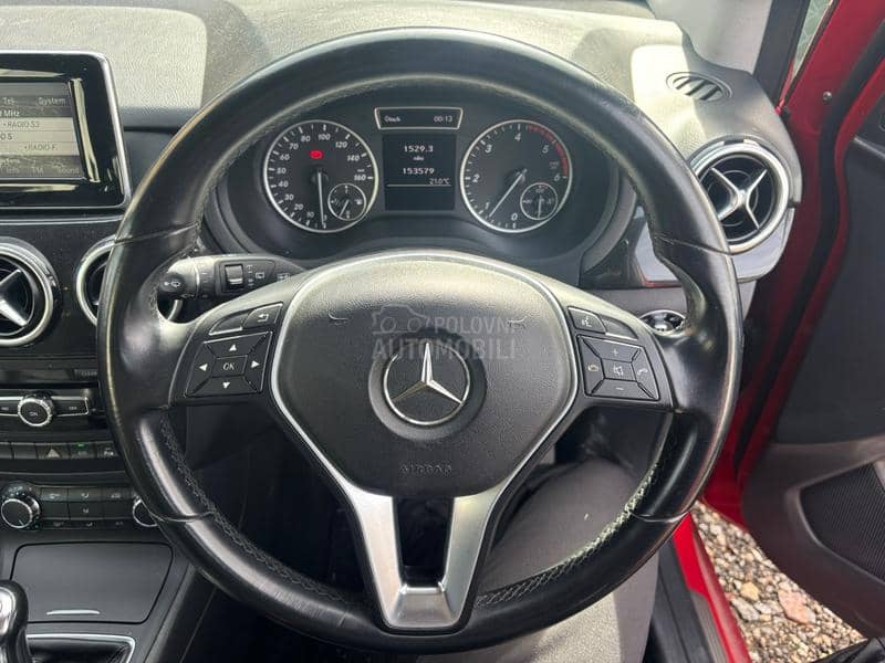 W246 W176 Kozna sedista