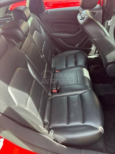 W246 W176 Kozna sedista