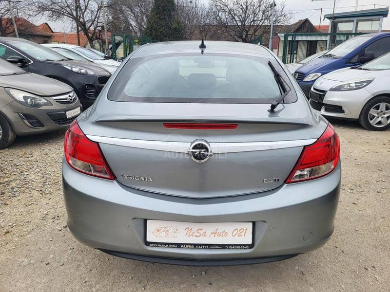 Opel Insignia 2.0CDTI