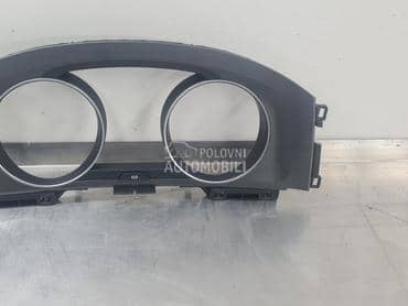 Maska instrument table za Volkswagen Golf 7