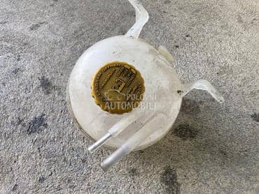 posuda antifriza za Opel Corsa B