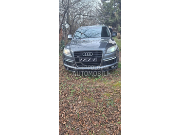Audi Q7 -  kompletan auto u delovima