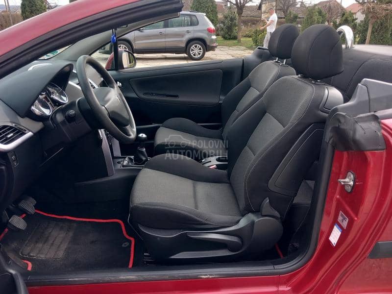 Peugeot 207 1.6 B E N Z.