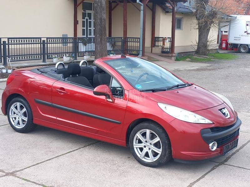 Peugeot 207 1.6 B E N Z.