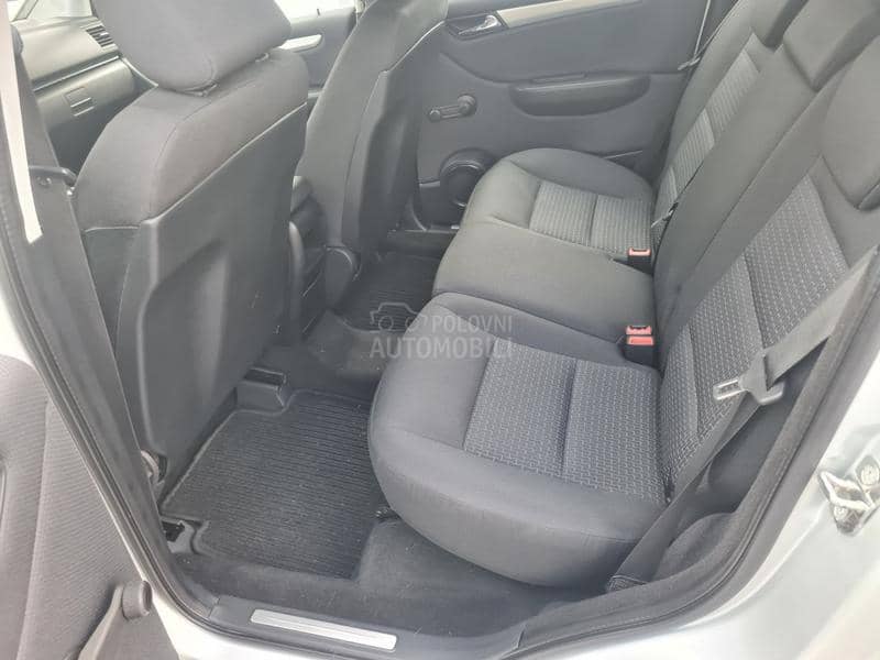 Mercedes Benz B 180 B180cdi