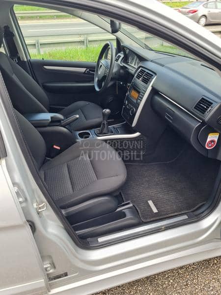 Mercedes Benz B 180 B180cdi