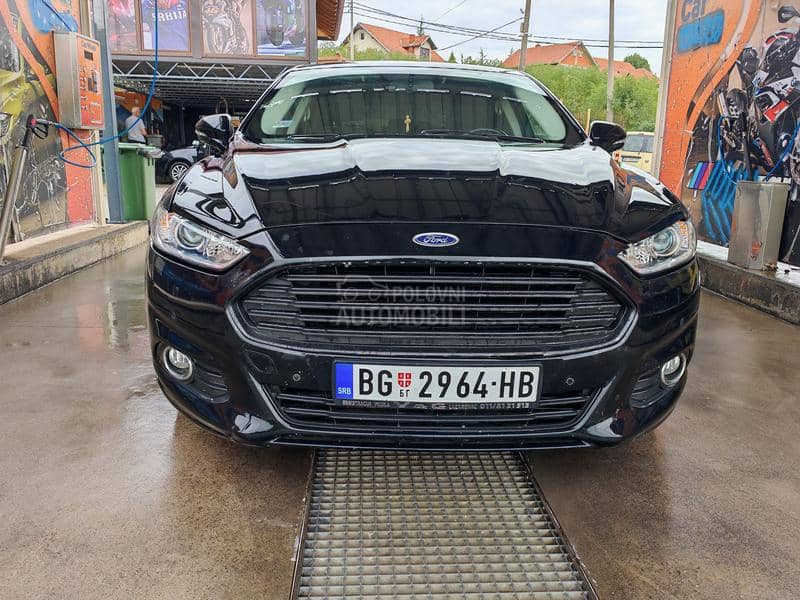 Ford Mondeo TITANIUM