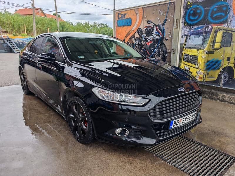 Ford Mondeo TITANIUM