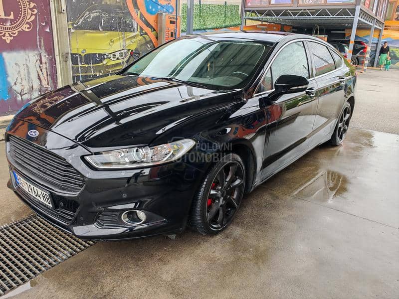 Ford Mondeo TITANIUM