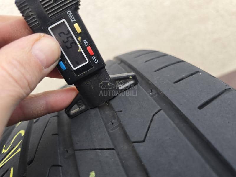 Hankook 215/45 R17 Letnja