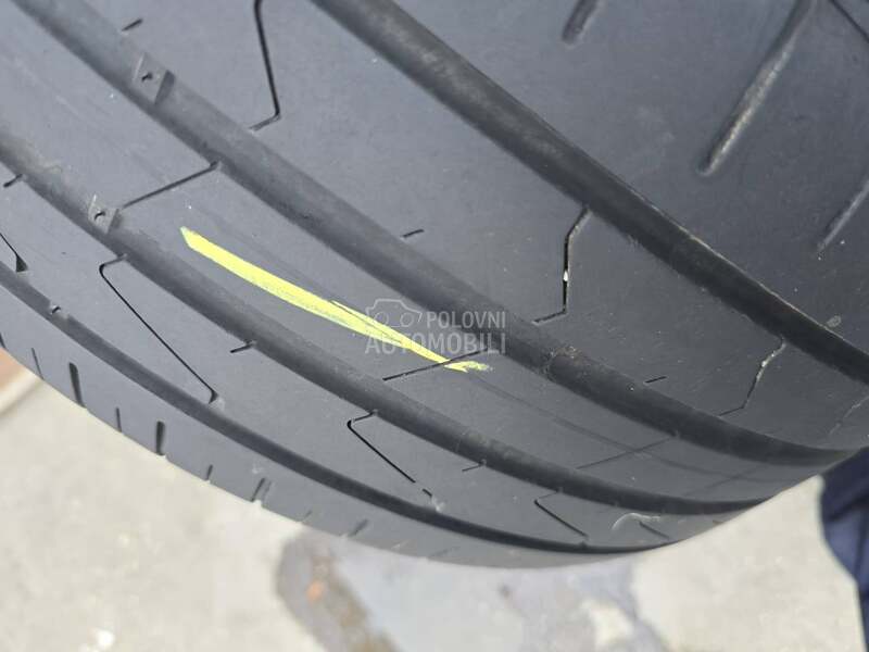 Hankook 215/45 R17 Letnja