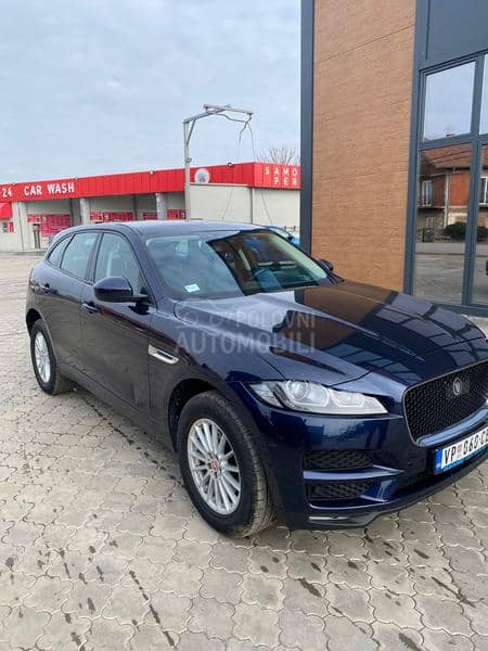 Jaguar F pace 